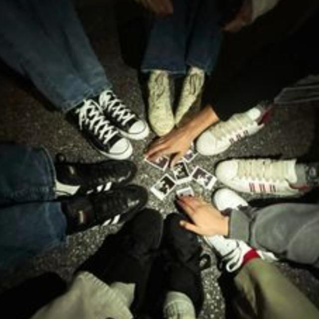 Imagem do grupo 𝑾𝒆𝒃 𝑪𝒂𝒑𝒔